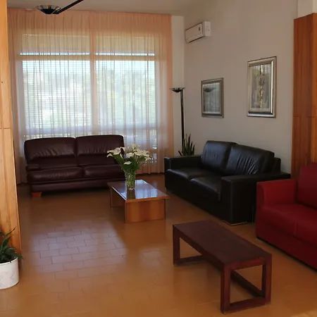 Hotel Eden 3*